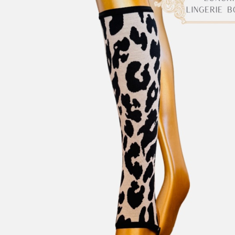 NEW Wolford Leo Gaiters size Medium Wool Blend - Picture 2 of 7